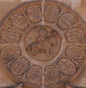 Escudo de Los Doce Linajes