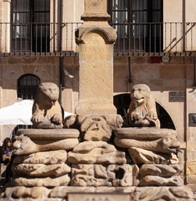 Fuente de los leones